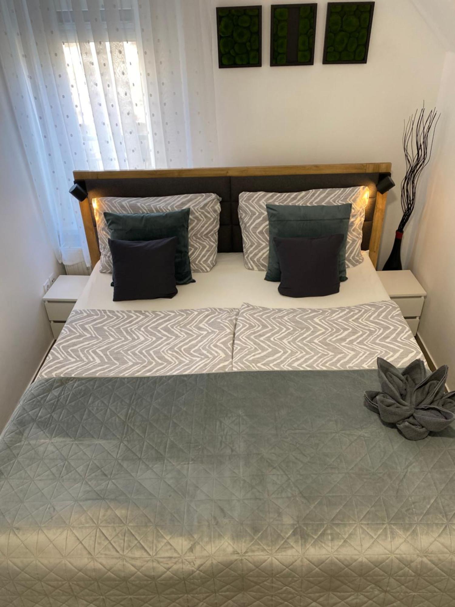 Ikon Apartment Хевиз Экстерьер фото